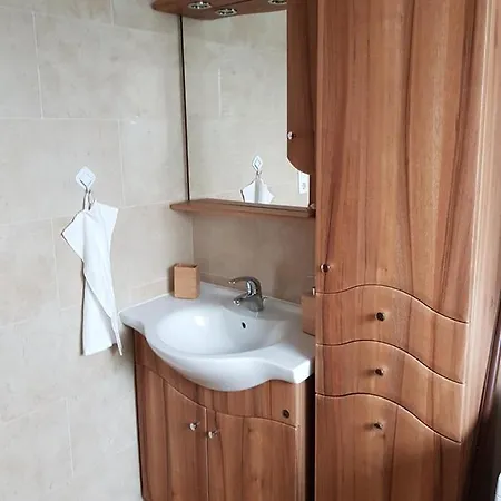 Ezustpart Apartman Σίοφοκ